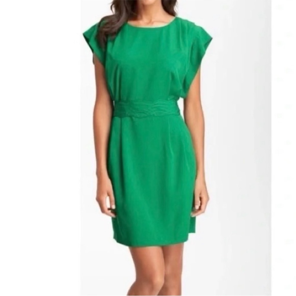 Eliza J Green Drape Sleeve Pleated Missy Waist Belt Sheath Dress size 8